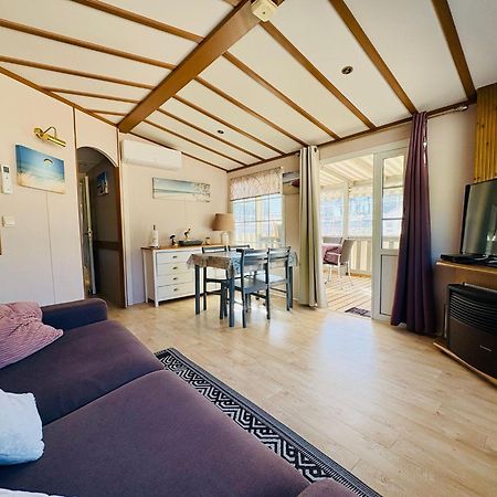 Mobil'Home Climatise Terrain Prive Proche Du Zoo De La Palmyre Les Mathes Exterior foto